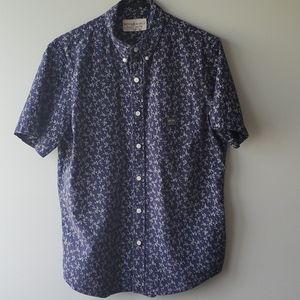 Short sleeve shirt